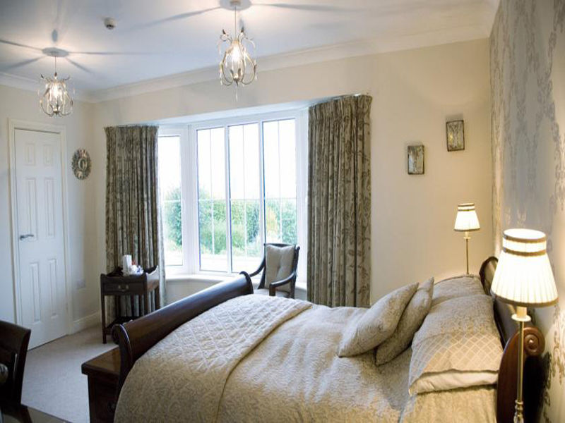 Rivermount House Кинсэйл Экстерьер фото